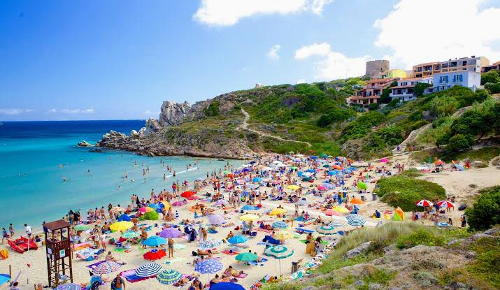 Peaceful beaches in Santa Teresa